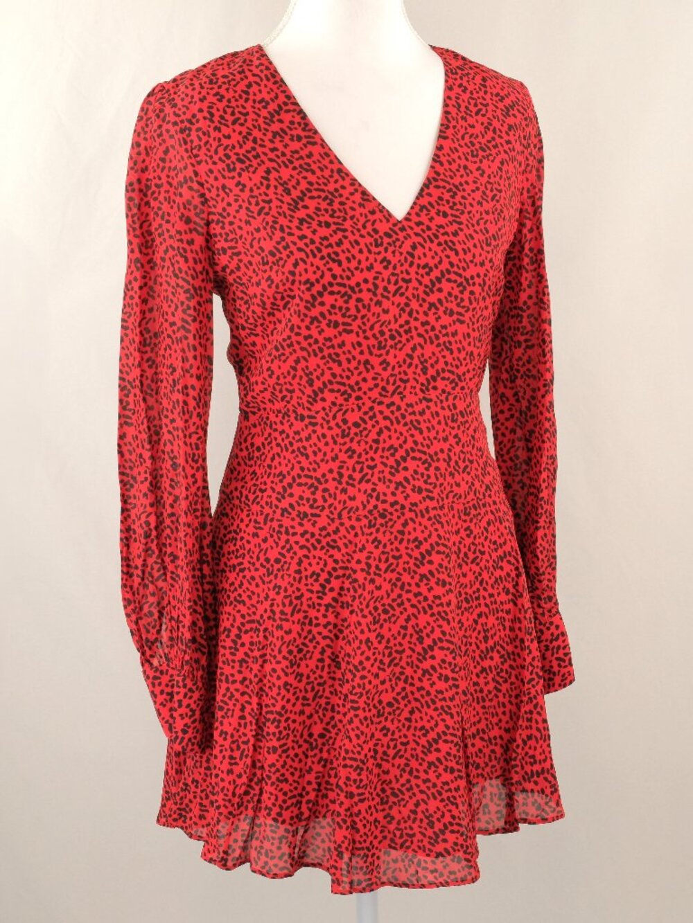 Alice + Olivia Leopard Print V-Neck Long Sleeve Mini Dress, Poppy Red, US 0 (XS)